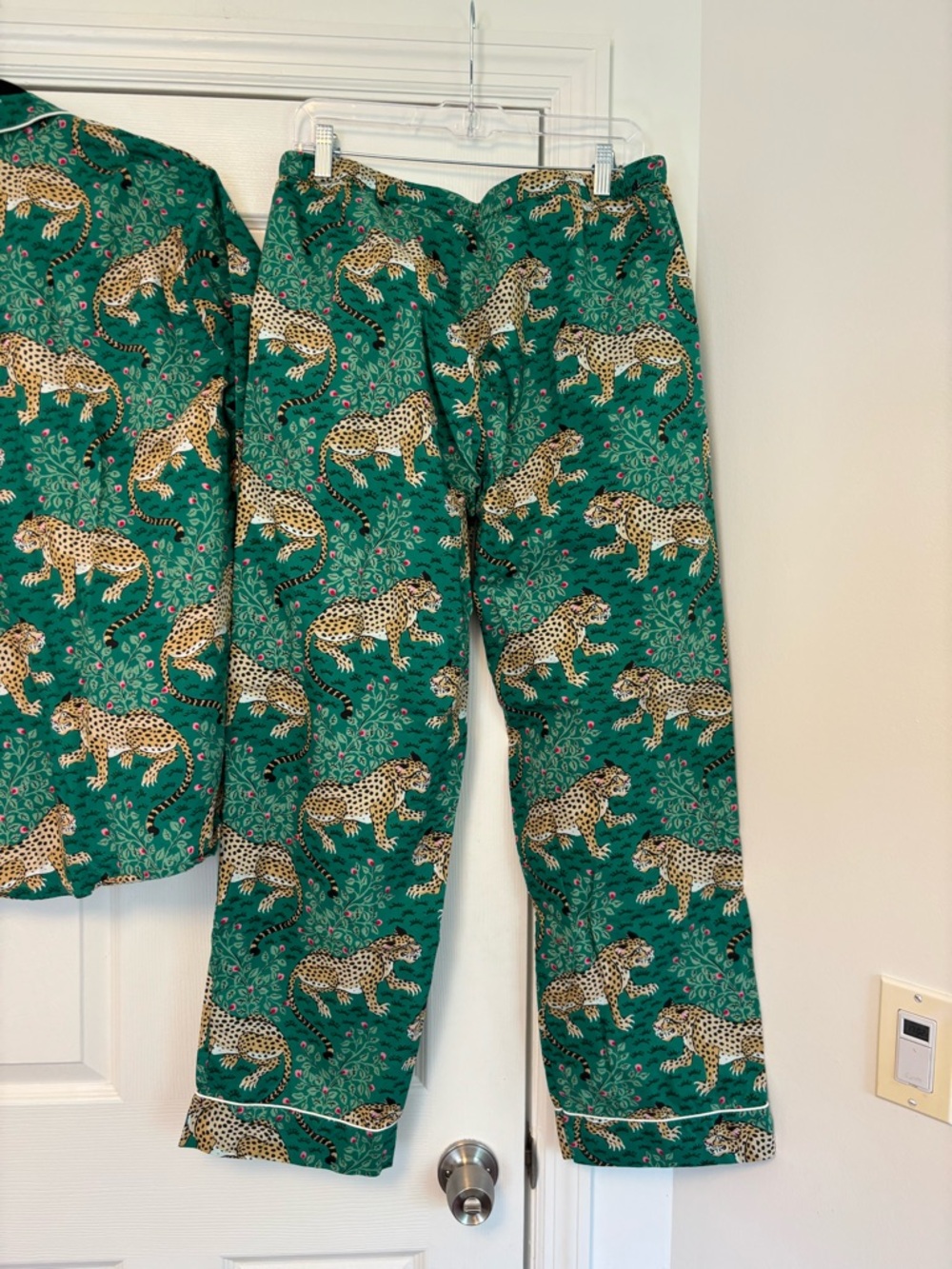 Printfresh Bagheera Leopard Print 100% Cotton Pajama Set Size Large - Picture 13 of 13